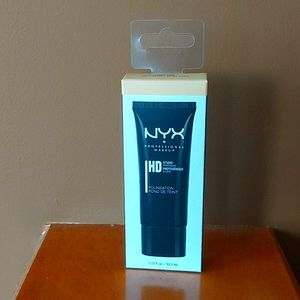 NYX HD Photogenic Foundation 102/soft beige